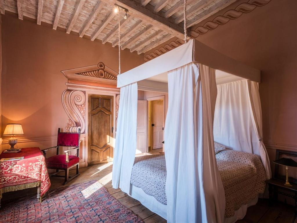 Chateau Des Marcilly Talaru Chalmazel-Jeansagniere Kamer foto